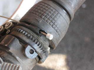 blog201001230-BicycleShiftWireTerminal