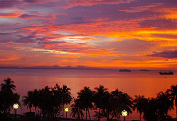 ファイル名: blog20121028-SunsetInManila.jpeg
ファイルサイズ: 46.1KB blog20121028-SunsetInManila
