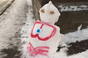 ファイル名: blog20140209-Snowman08.jpeg
ファイルサイズ: 28.7KB blog20140209-Snowman08